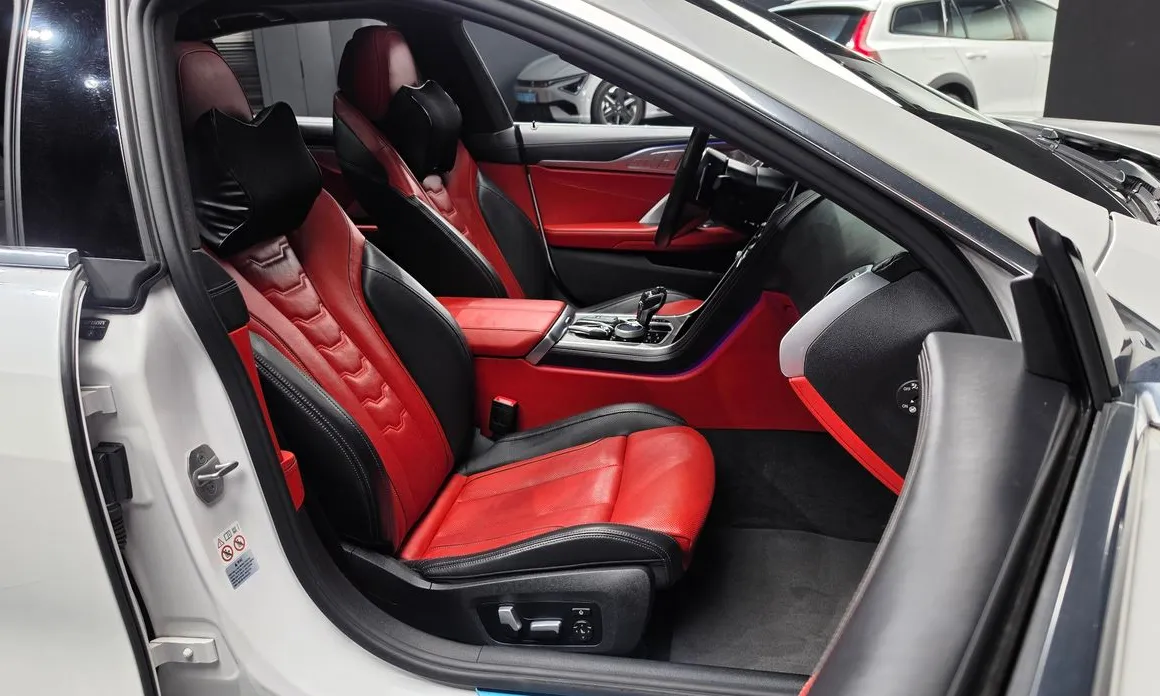 BMW 8-Series