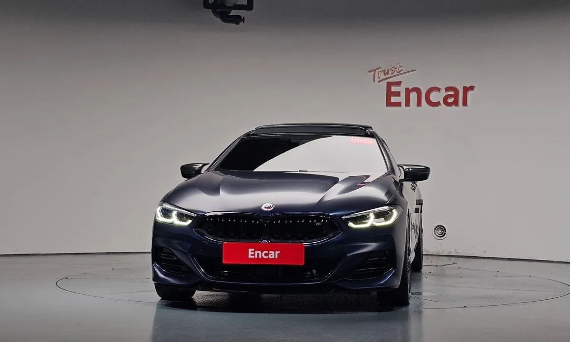 BMW 8-Series