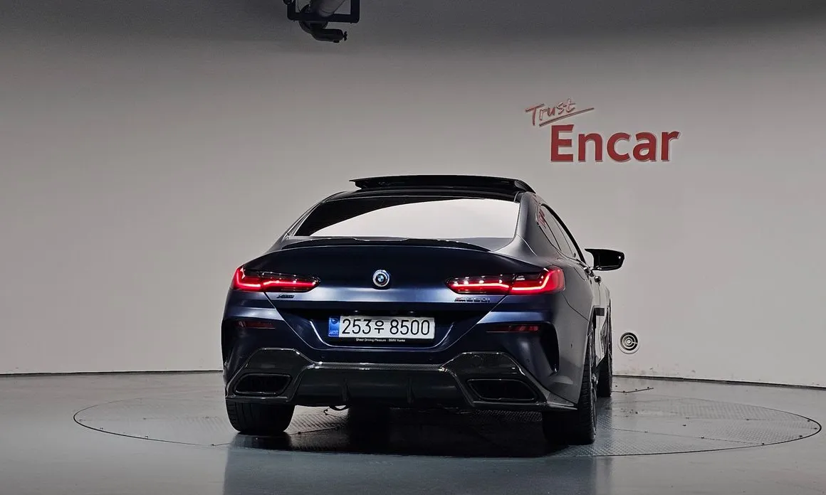 BMW 8-Series