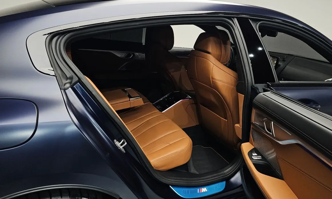BMW 8-Series