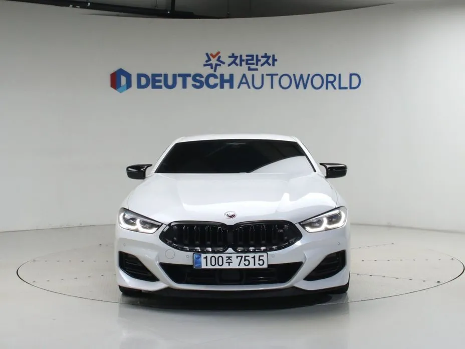 BMW 8-Series