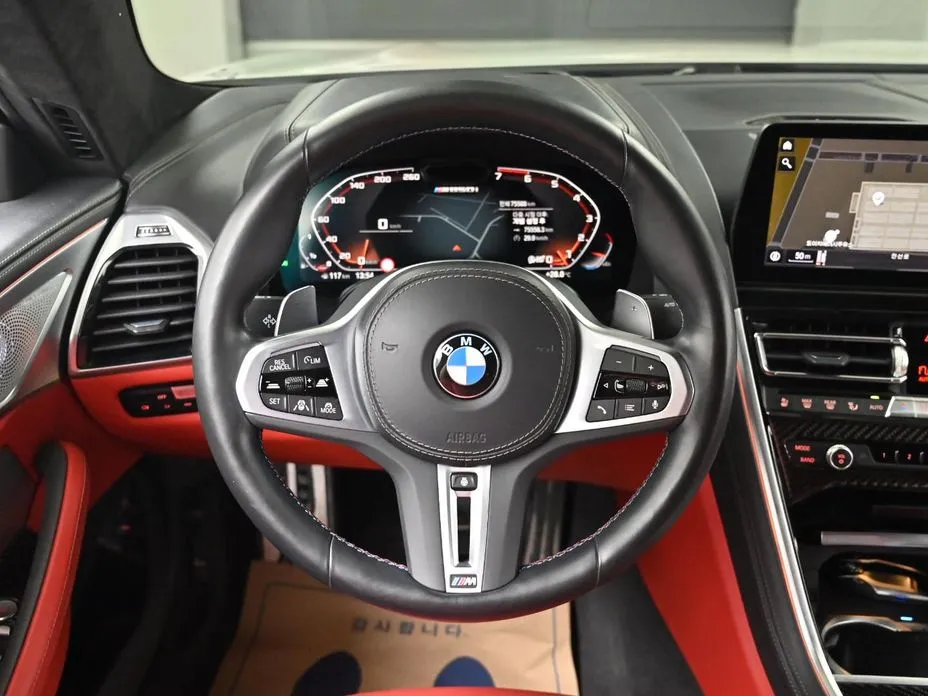 BMW 8-Series