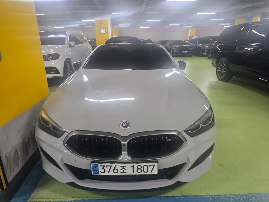 BMW 8-Series