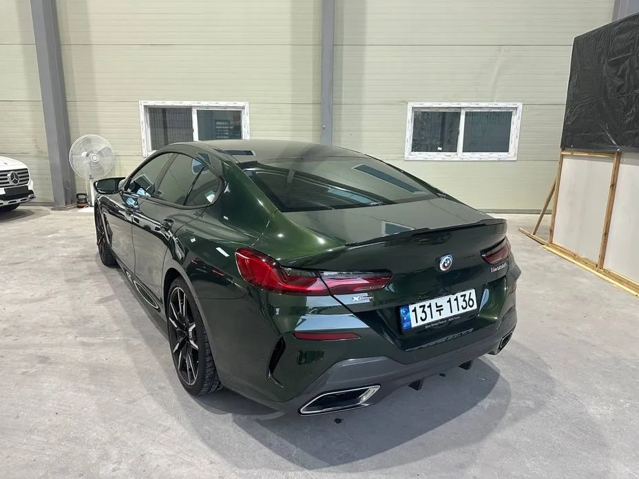BMW 8-Series