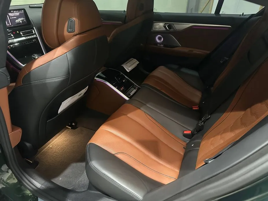 BMW 8-Series