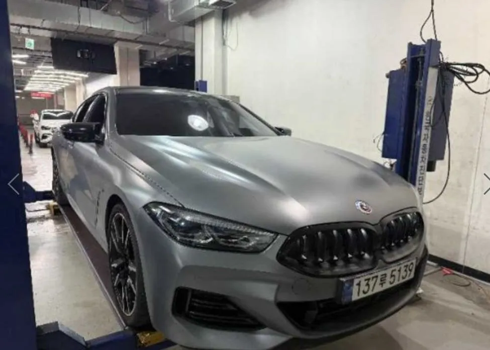 BMW 8-Series