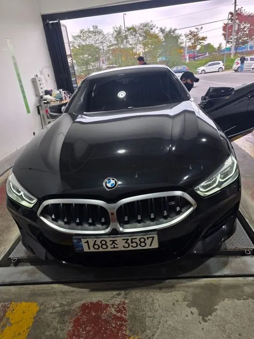 BMW 8-Series