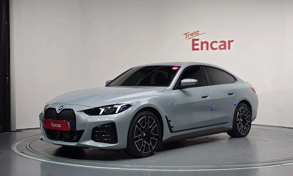 BMW i4