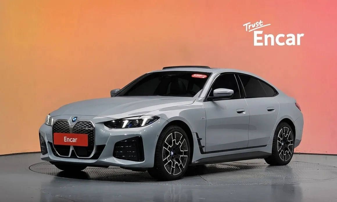 BMW i4