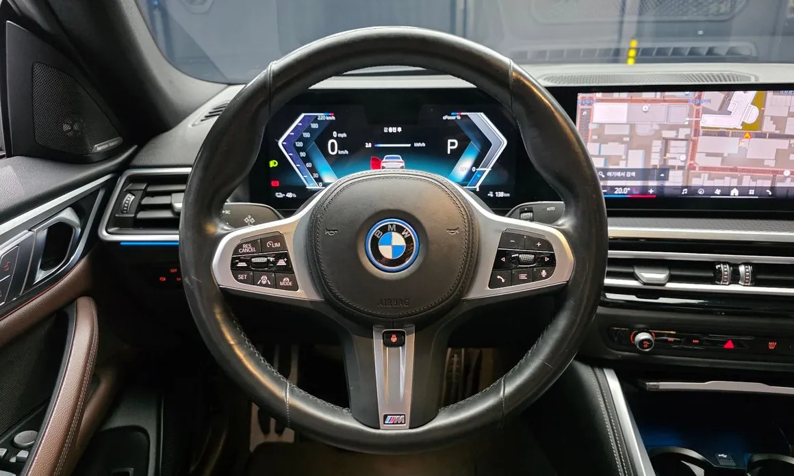 BMW i4
