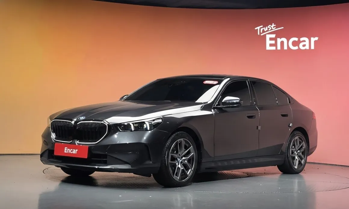 BMW i5
