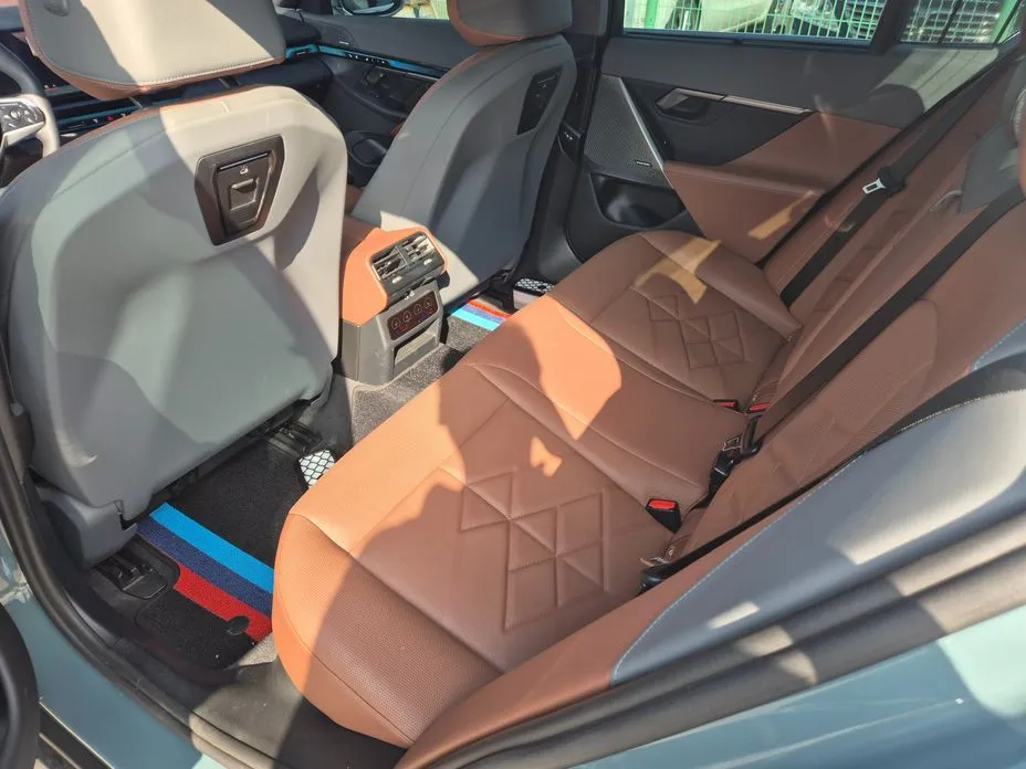 BMW i5