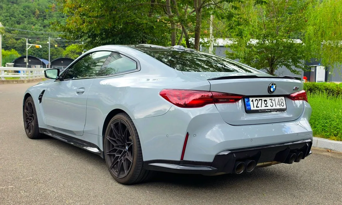 BMW M4