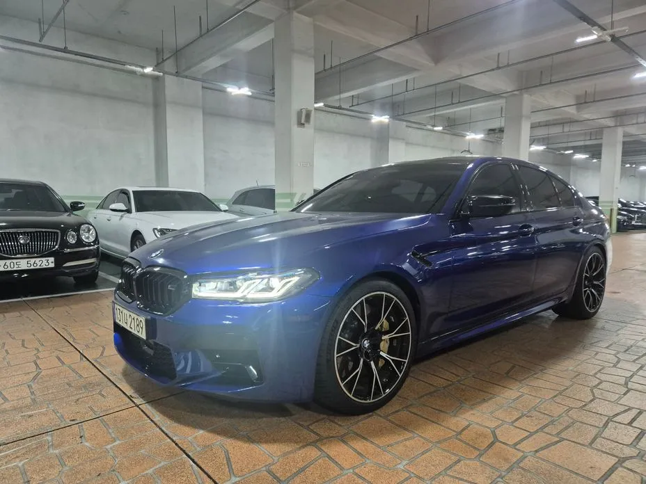 BMW M5