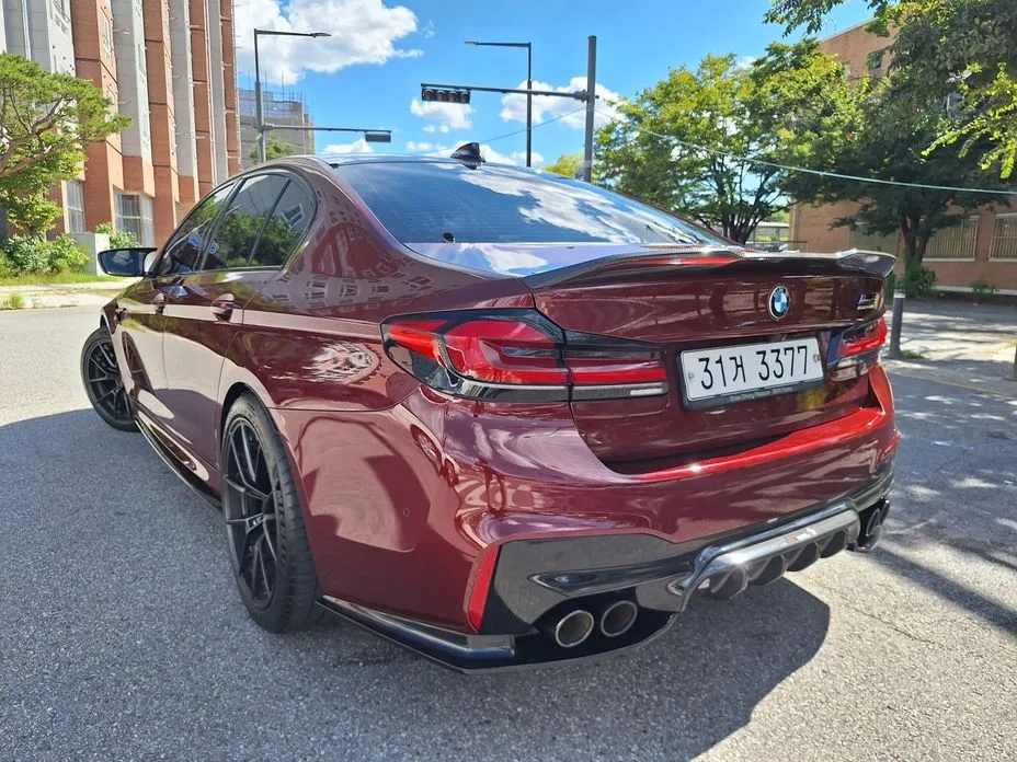 BMW M5