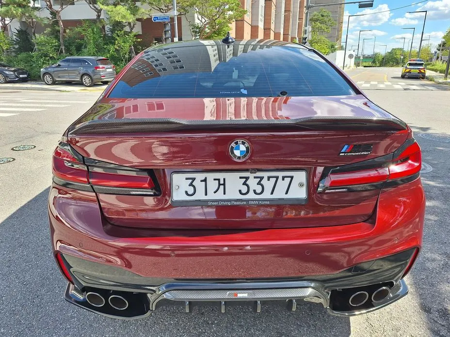 BMW M5