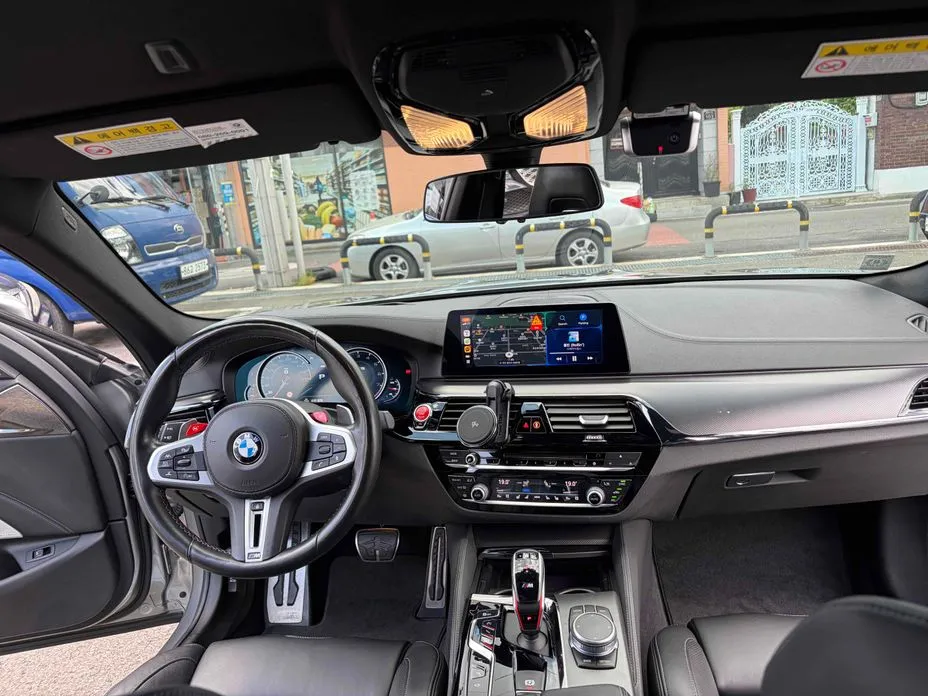 BMW M5