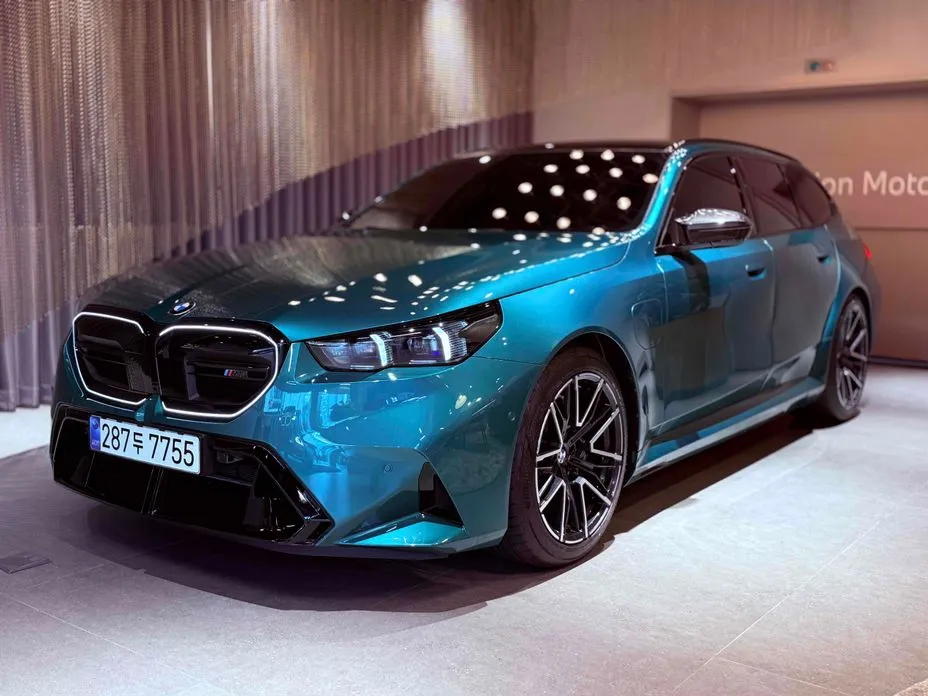 BMW M5
