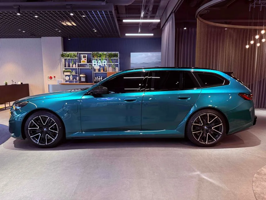 BMW M5