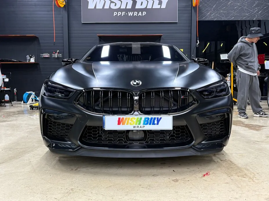 BMW M8