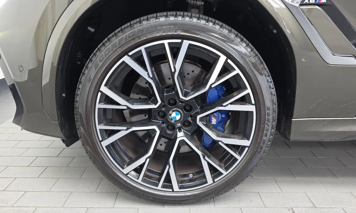 BMW X6M