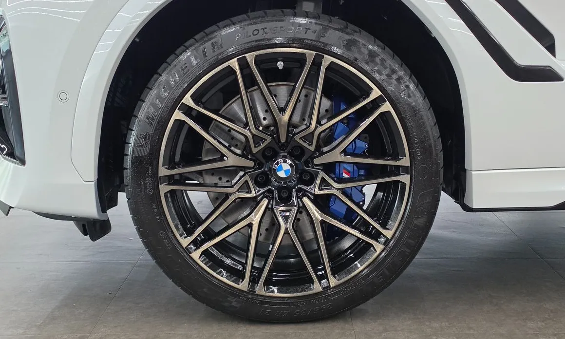 BMW X6M