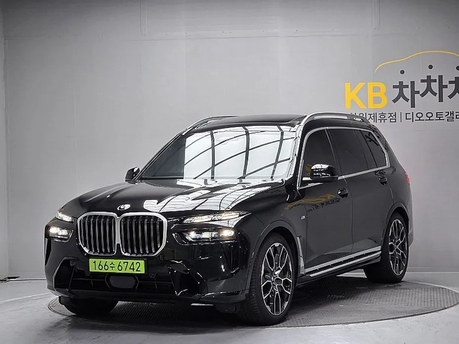 BMW X7