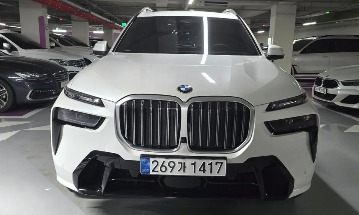 BMW X7