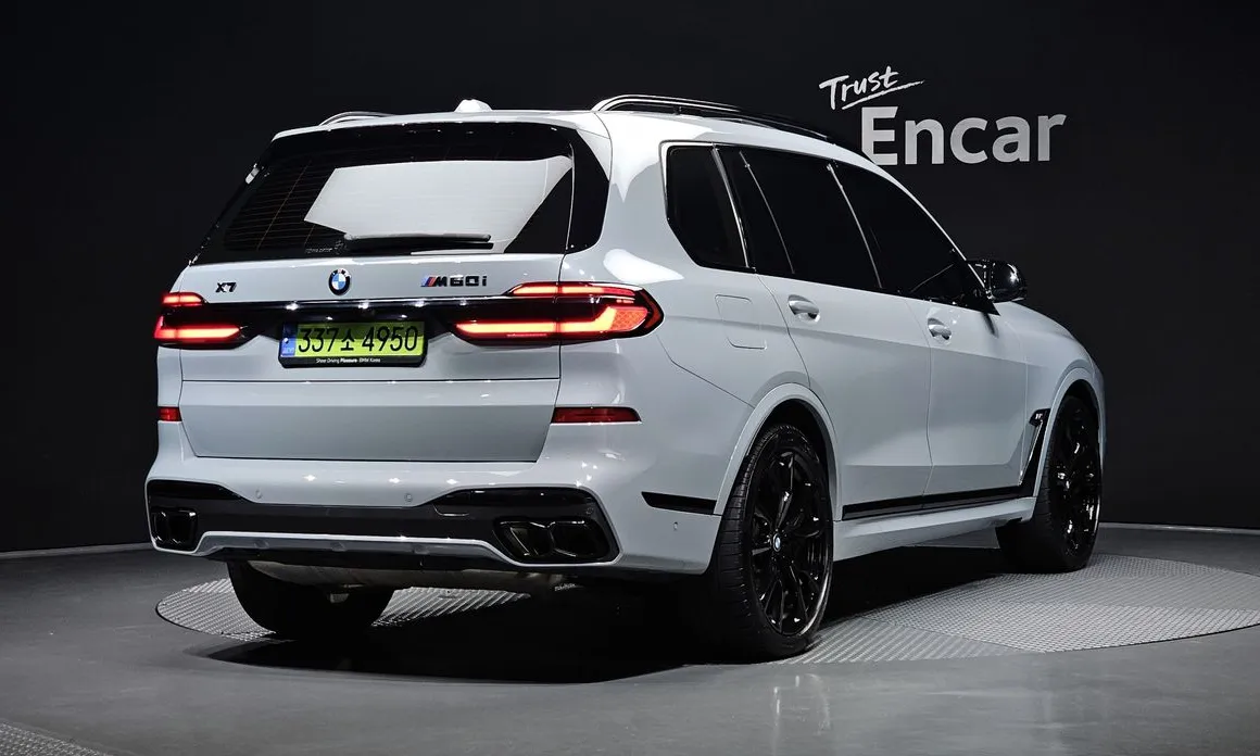 BMW X7
