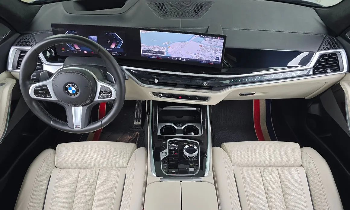 BMW X7