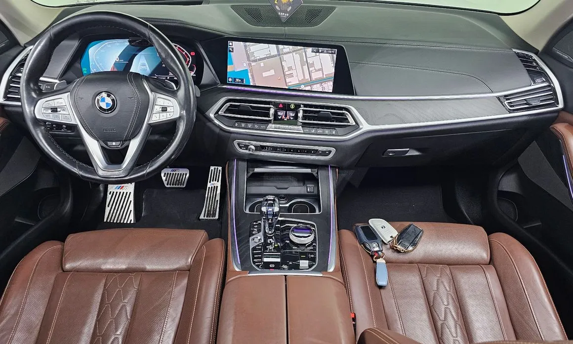 BMW X7