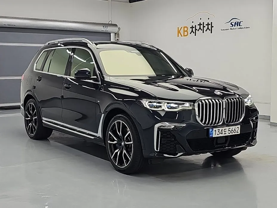 BMW X7