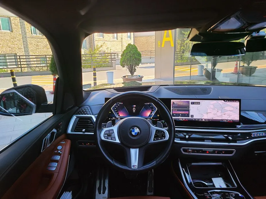 BMW X7