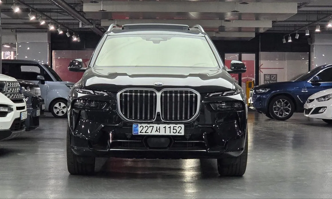 BMW X7