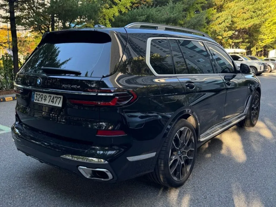 BMW X7