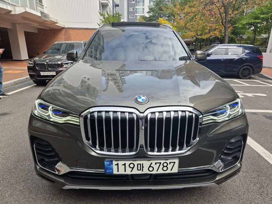 BMW X7