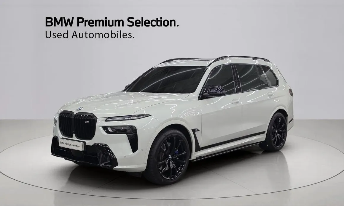 BMW X7