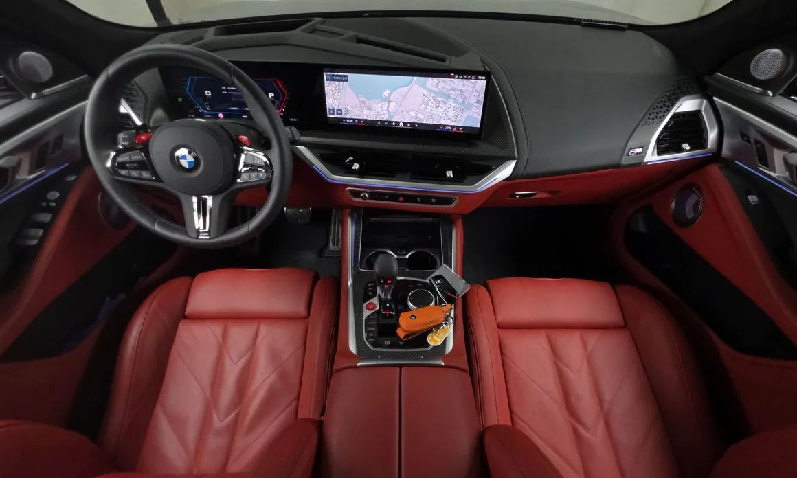 BMW XM