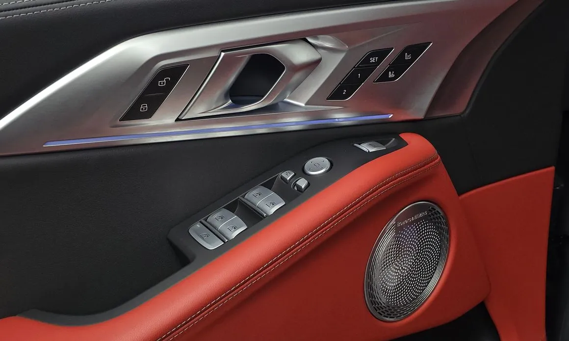 BMW XM