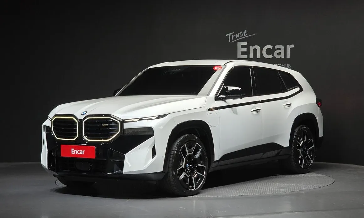 BMW XM