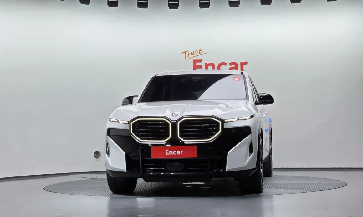 BMW XM