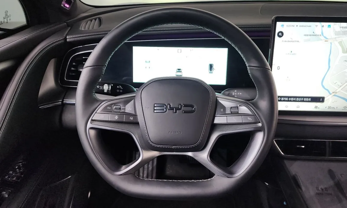 BYD Sealion 7