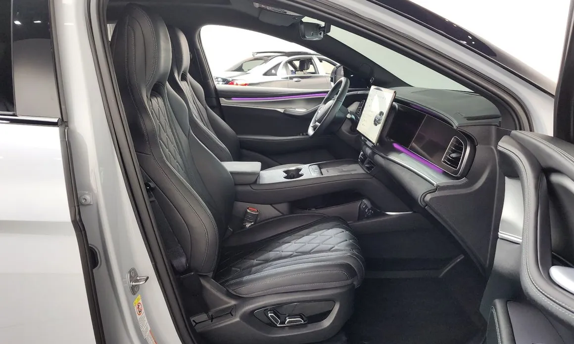 BYD Sealion 7