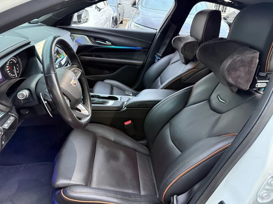 Cadillac CT4