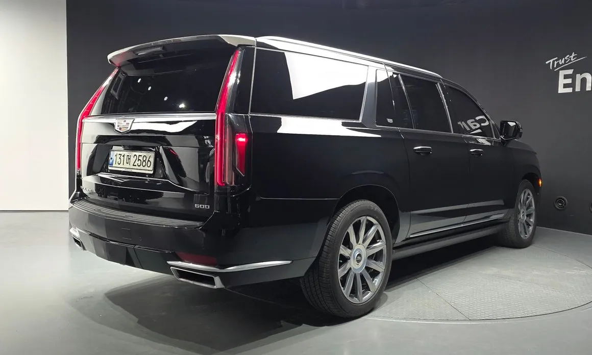 Cadillac Escalade