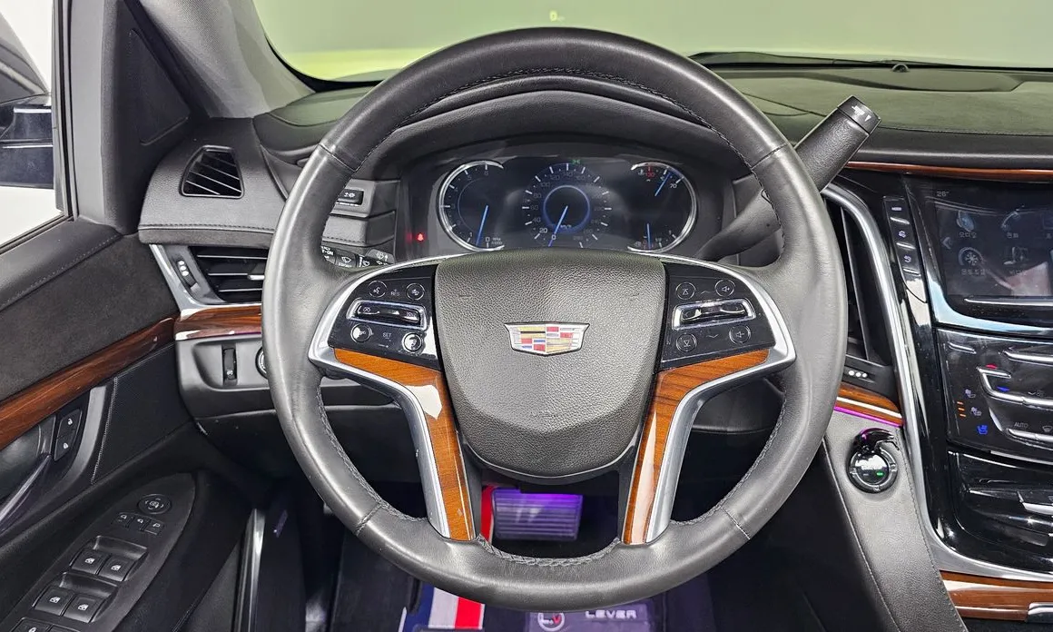 Cadillac Escalade
