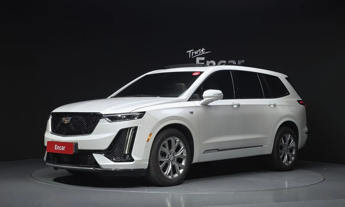Cadillac XT6