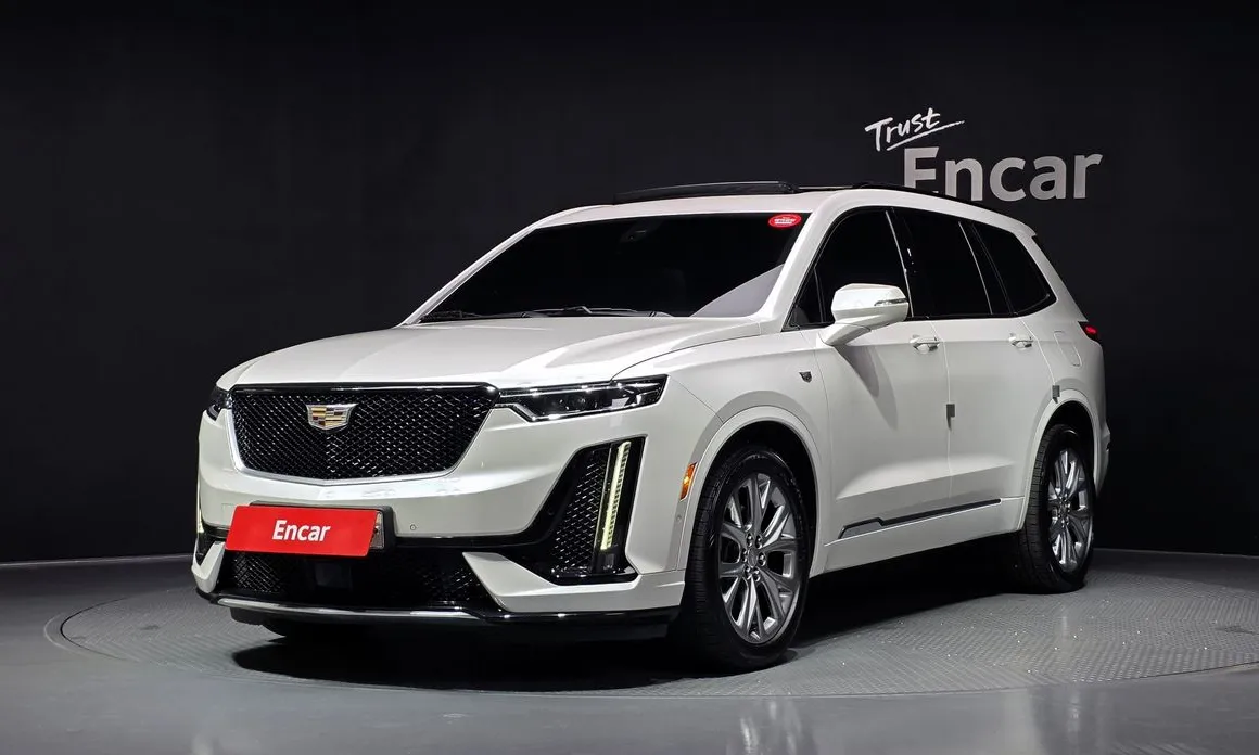 Cadillac XT6