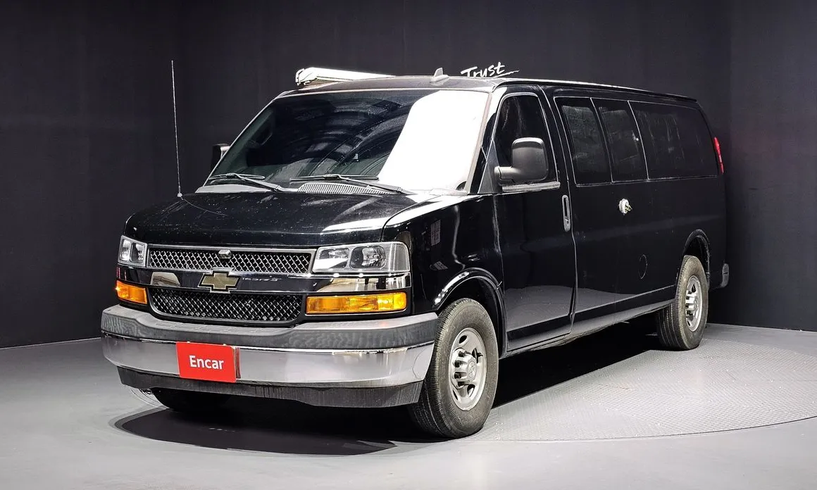 Chevrolet Express Van