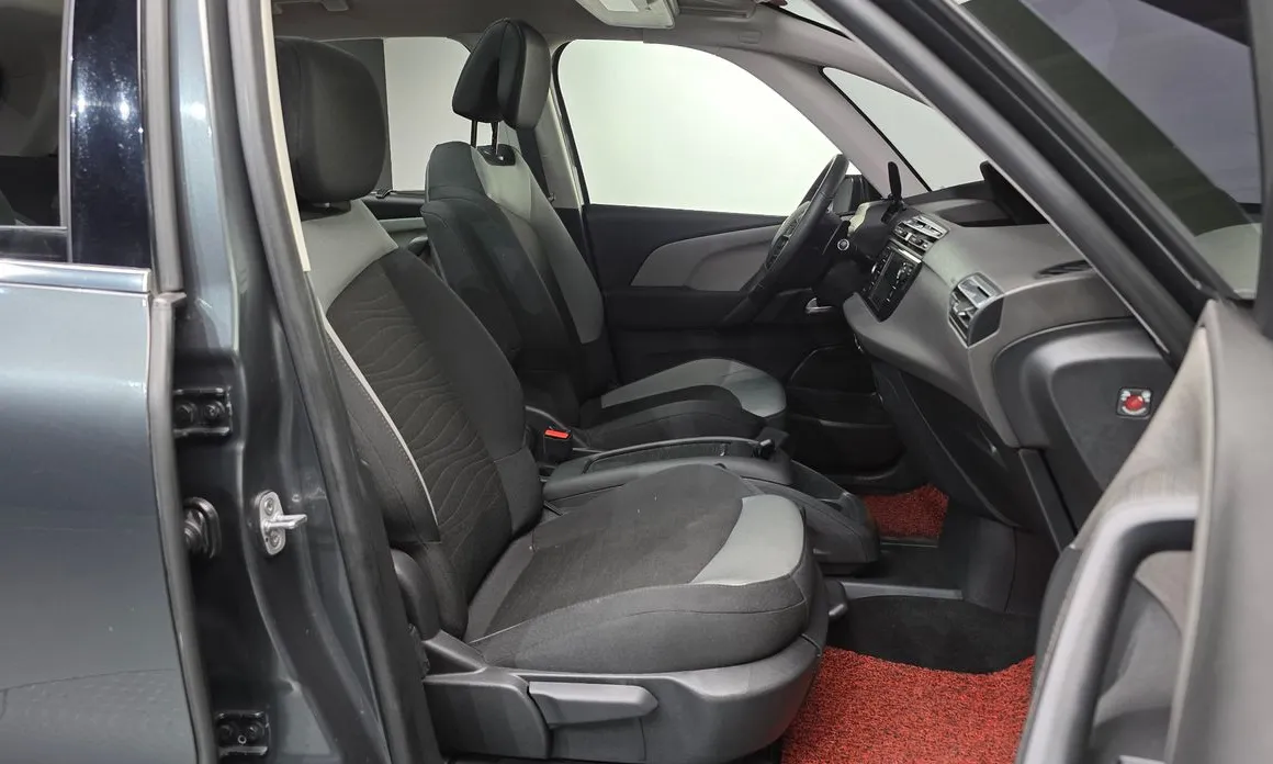 Citroen-DS C4 Picasso